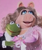 Miss Piggy Loves Kermie: The Muppet Shawl MKAL in Aussie Extra Fine Fingering or Sock