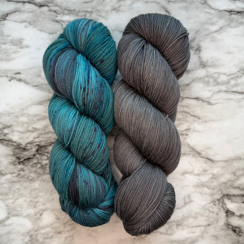 Vella & Basalt Duo in Aussie Extra Fine Fingering