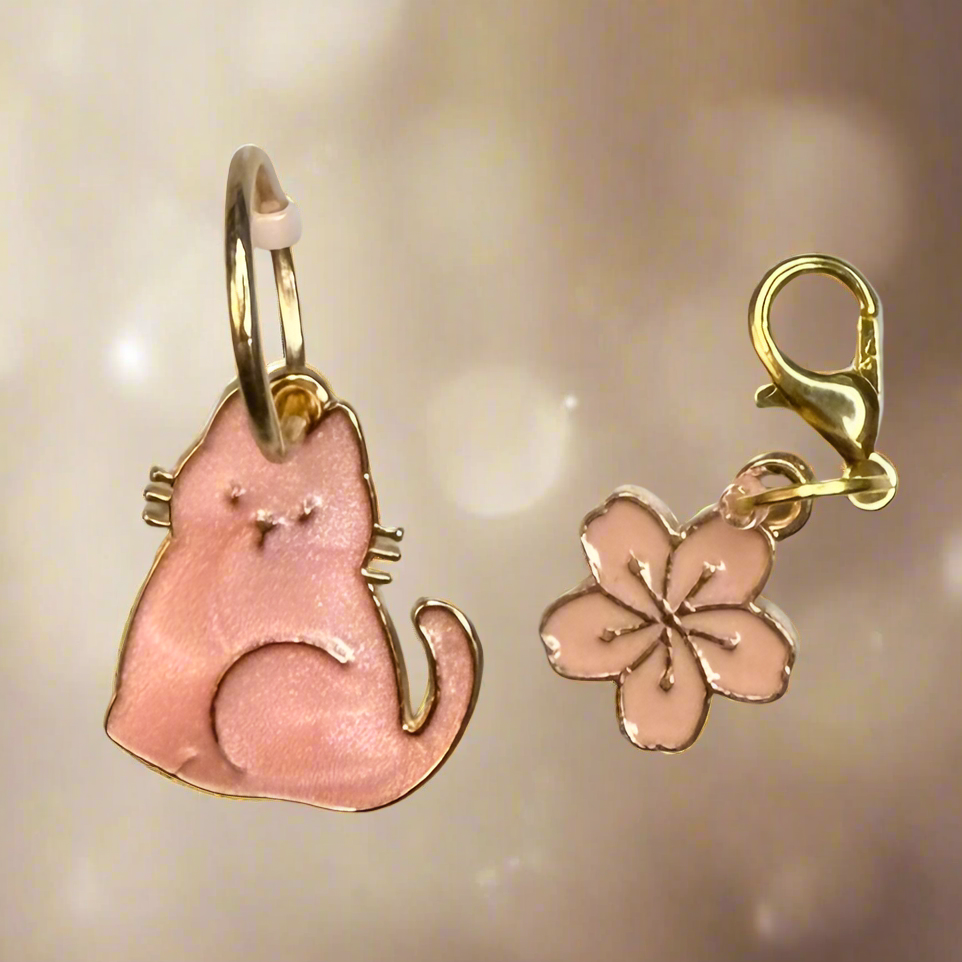 Cat stitch marker and blossom progress keeper