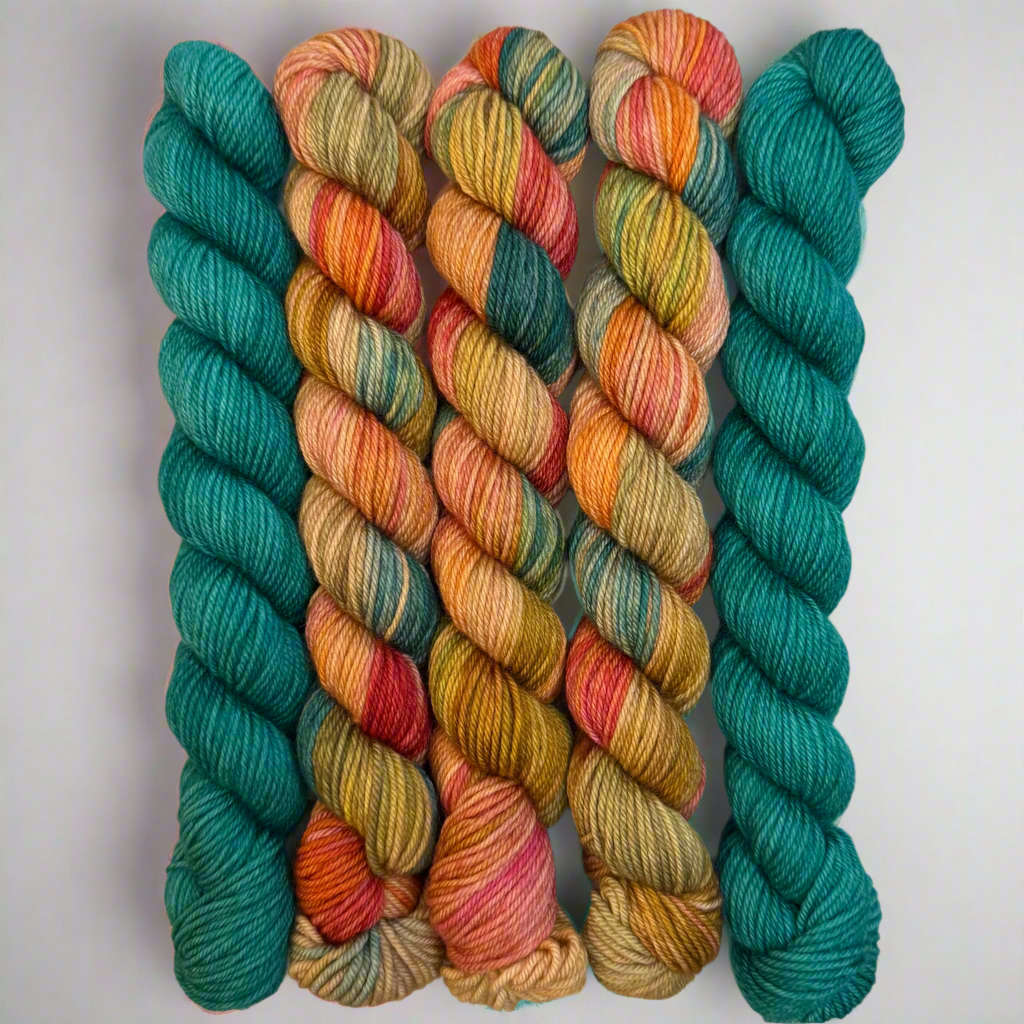 Rook Scarf by Lotta H Löthgren Moulin Rouge & Deep Teal on Aussie Extra Fine Sock with Nylon