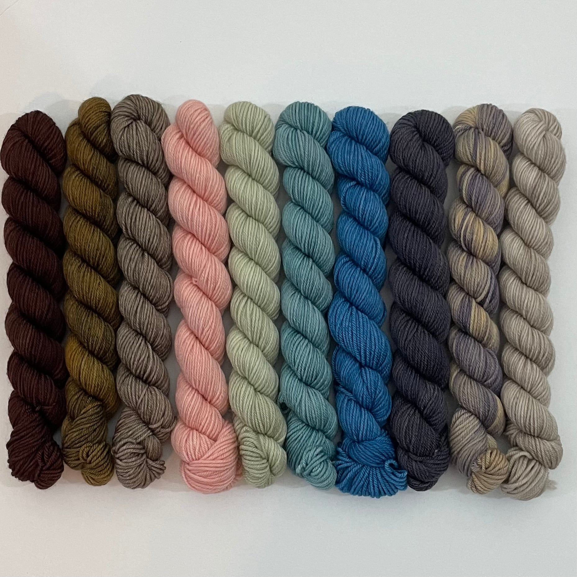 Ten Skein Mini Set 2463 + Stitch Marker, Aussie Extra Fine Sock with Nylon