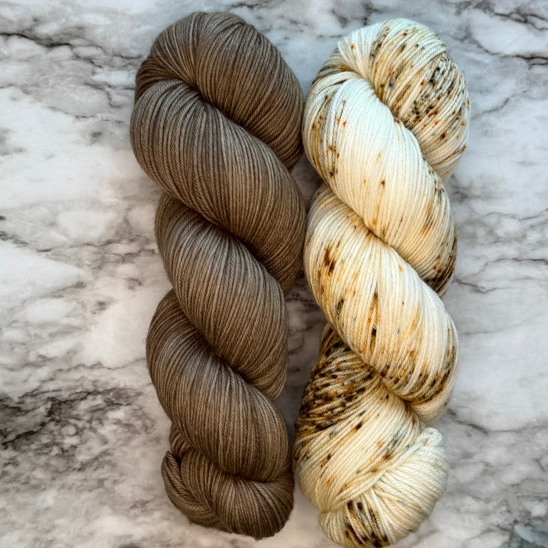 Papyrus & Sahara Duo in Aussie Extra Fine Fingering