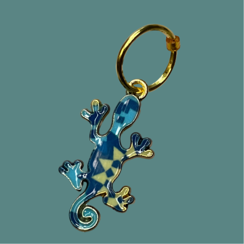 Enameled Blue Gecko Stitch Marker