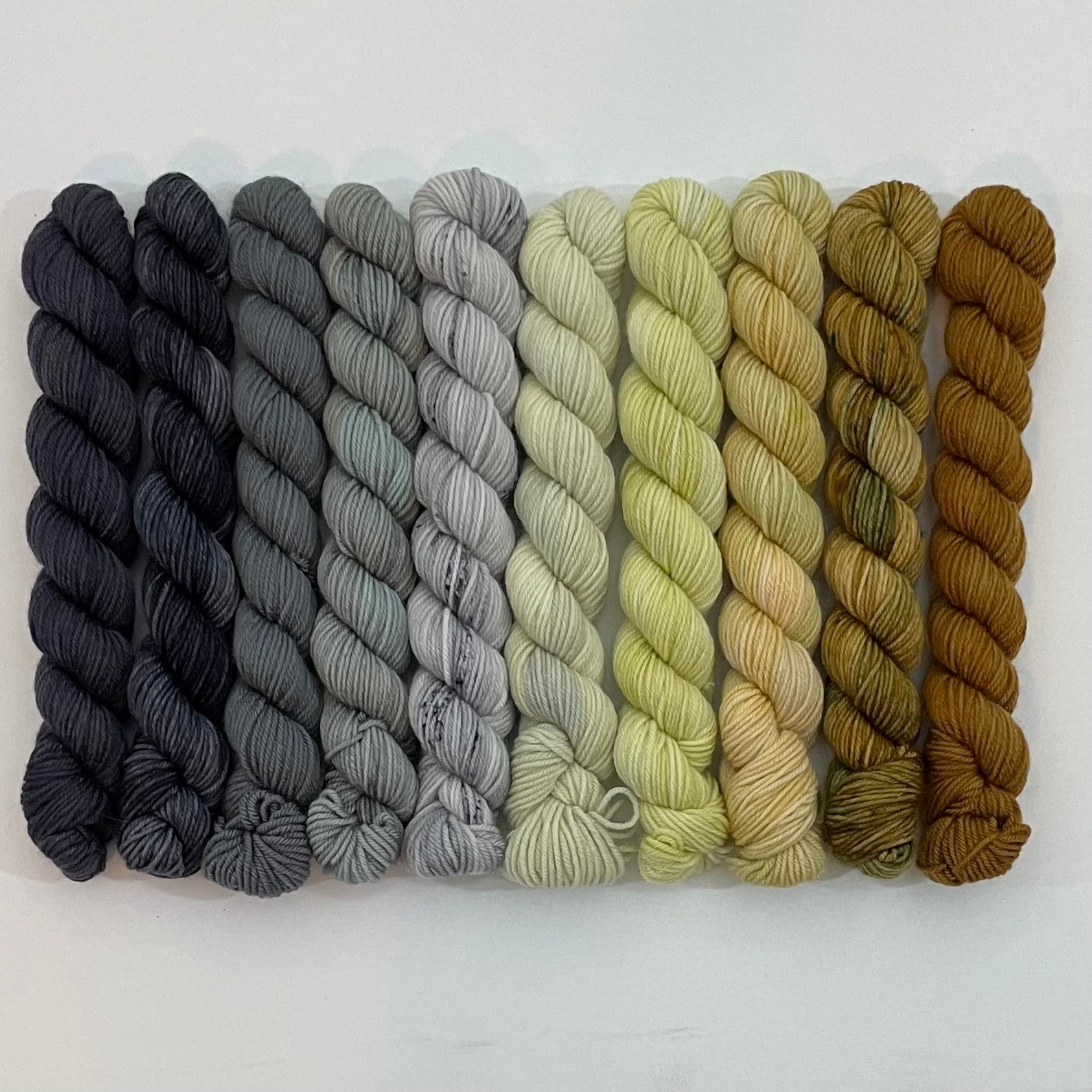 Ten Skein Mini Set 2467 + Stitch Marker, Aussie Extra Fine Sock with Nylon