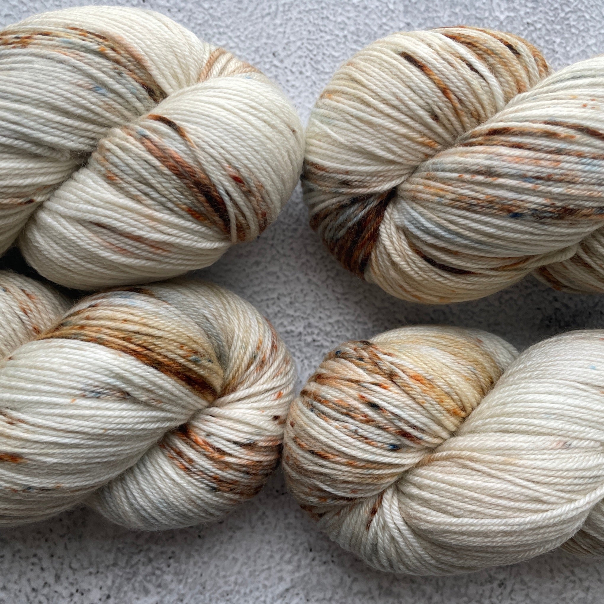 Papyrus, Aussie Extra Fine