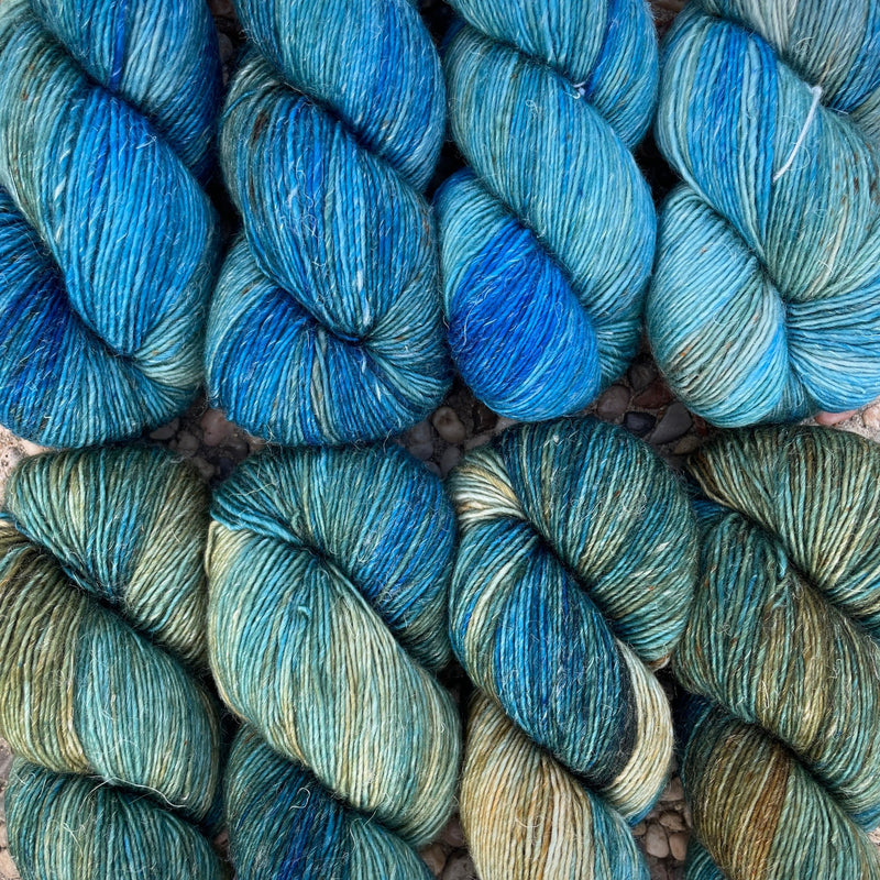 Fade Duo Kit, Deep Sea & Nocturne: Blue & Gold, Merino Linen, Two Skeins