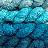 Twenty Four Birds MKAL-Teal Me About It Gradient, Quartet in Aussie Extra Fine Fingering, + 🕊️1 Bird Stitch Marker & 🕊️1 Bird Progress Keeper, FREE SHIPPING TO US [Pattern is NOT included]