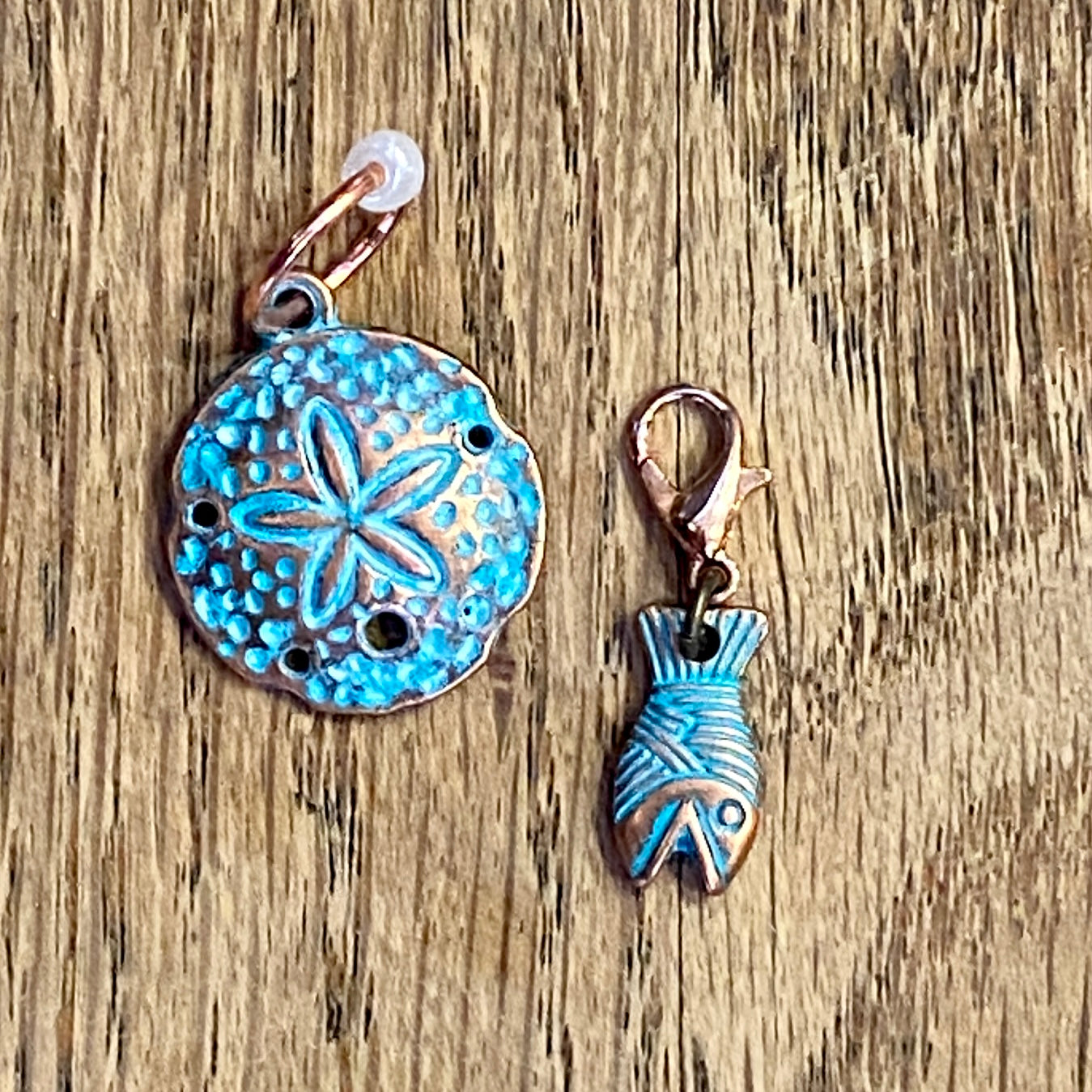 Sand Dollar and Fish, One Stitch Marker One Progress Keeper