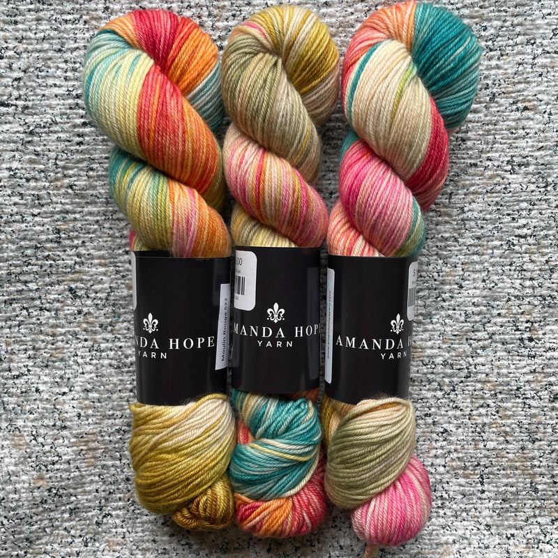 Moulin Rouge, Aussie Extra Fine Sock with Nylon 50 (1/2 skein, 50 grams)