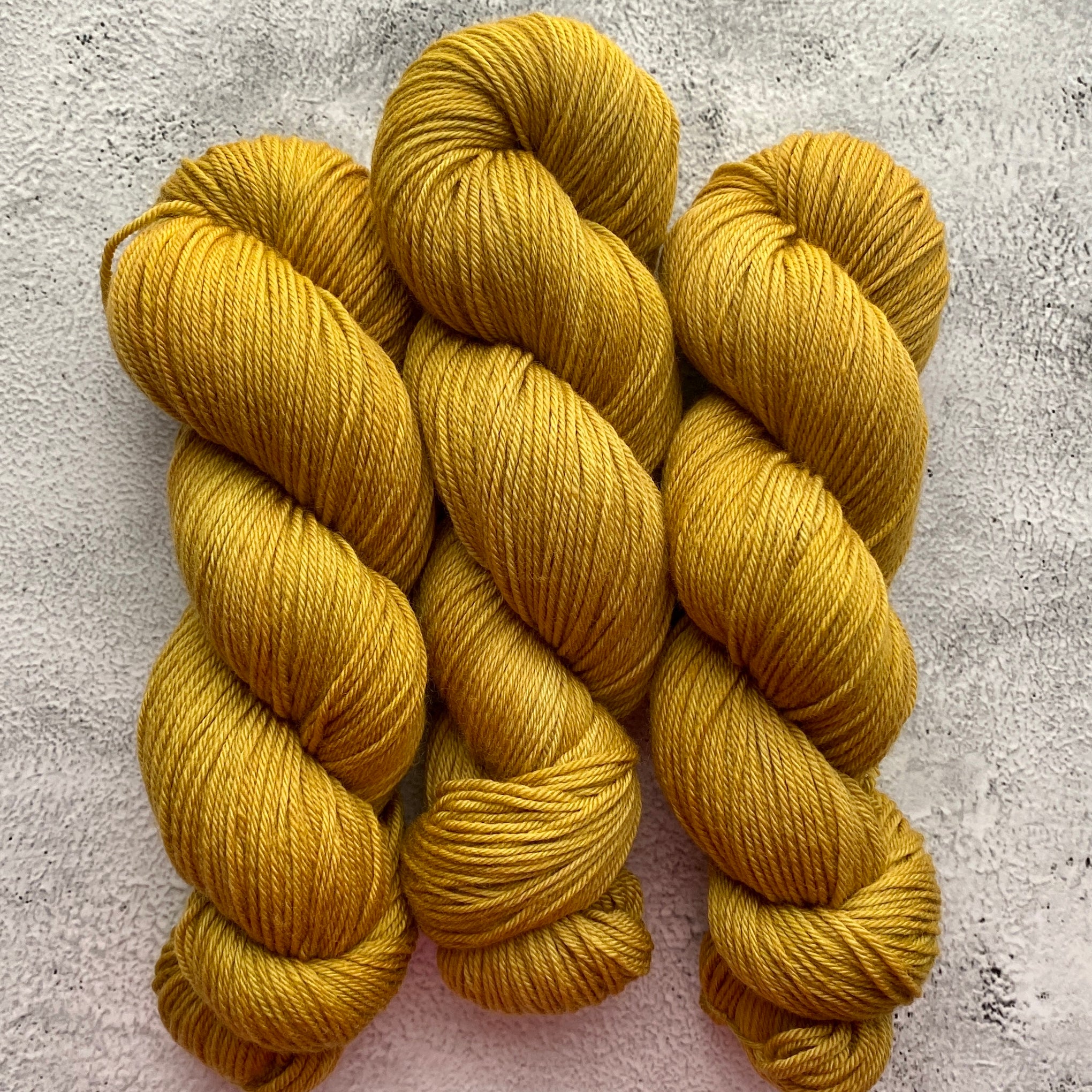 Ochre, Aussie Extra Fine Sport