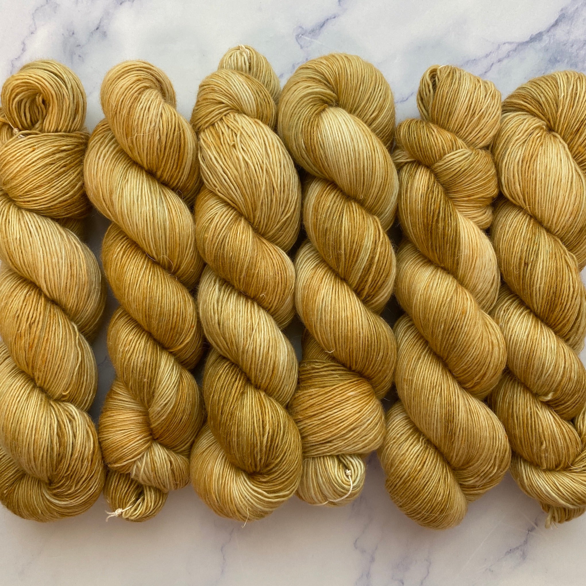 Arles, Merino Linen Fingering Weight