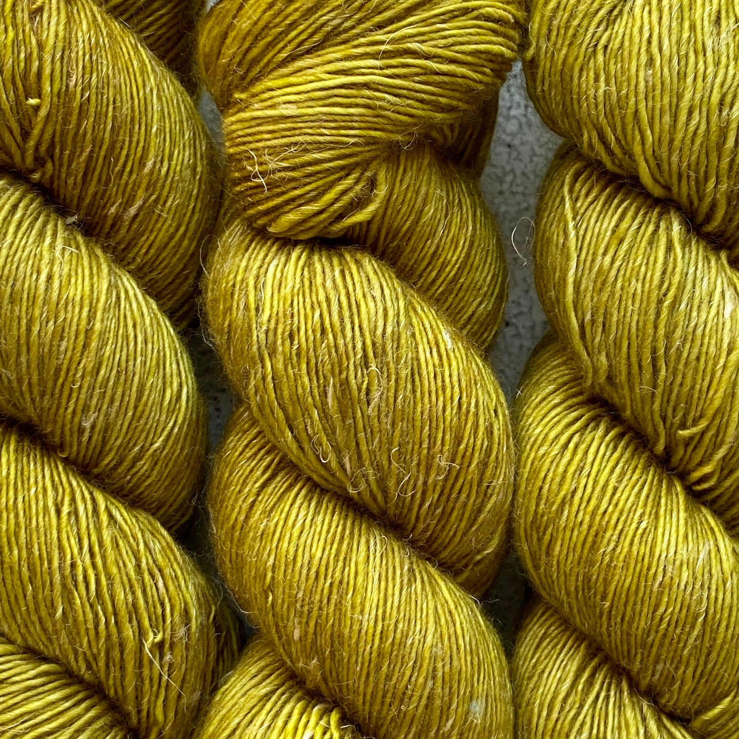 Chartreuse Jaune, Merino Linen Fingering Weight