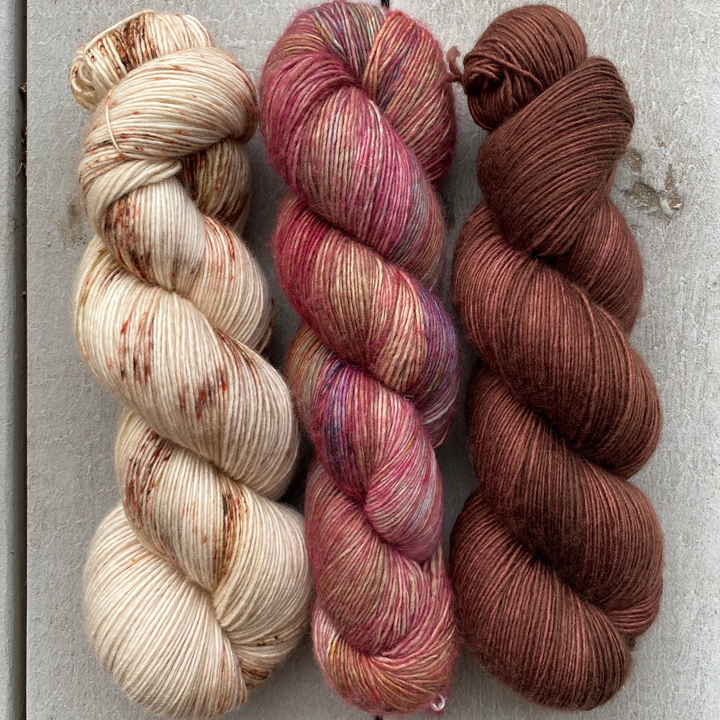 ⚜️Current Mood⚜️ by Lesley Ann Robinson,  Knit Graffiti Designs ⚜️ Original Yarn & Colors ⚜️Trio of Aussie Extra Fine Single in Sika, Sugar Plum Fairy, and Milk Chocolate