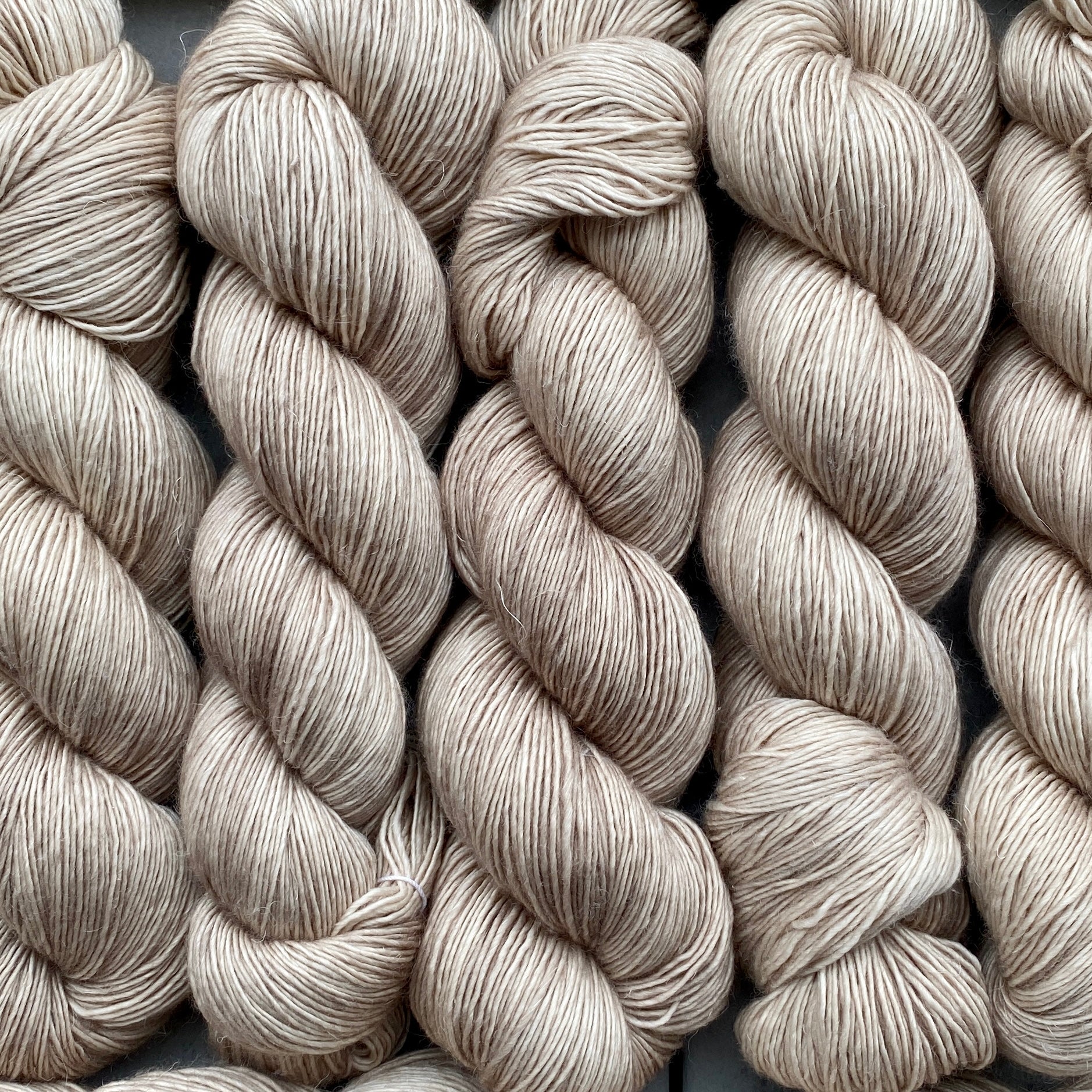 Cashmere Pearl, Merino Linen Fingering Weight