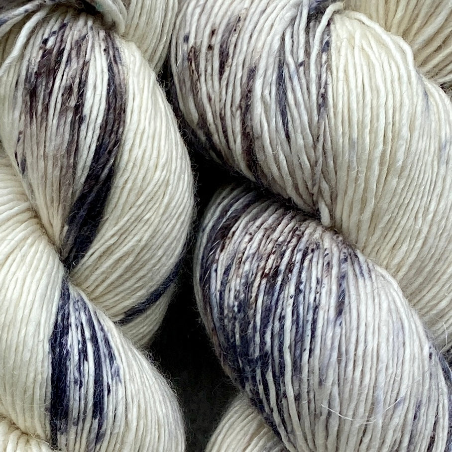 Antibes Batik, Merino Linen Fingering Weight