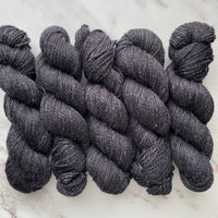 Noir, Merino Linen Aran