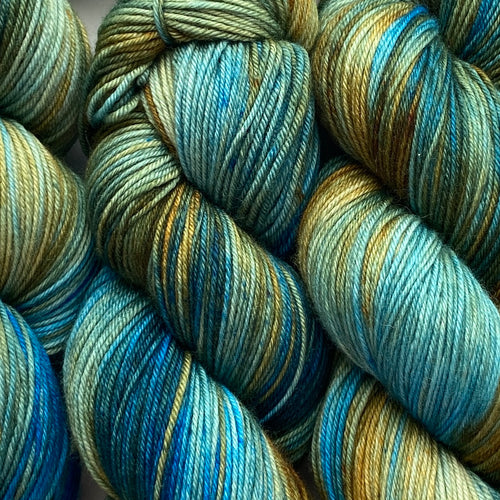 Nocturne: Blue & Gold OOAK BRIGHT, Aussie Extra Fine Fingering